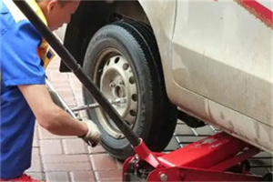 牡丹江附近拖车24小时服务热线电话